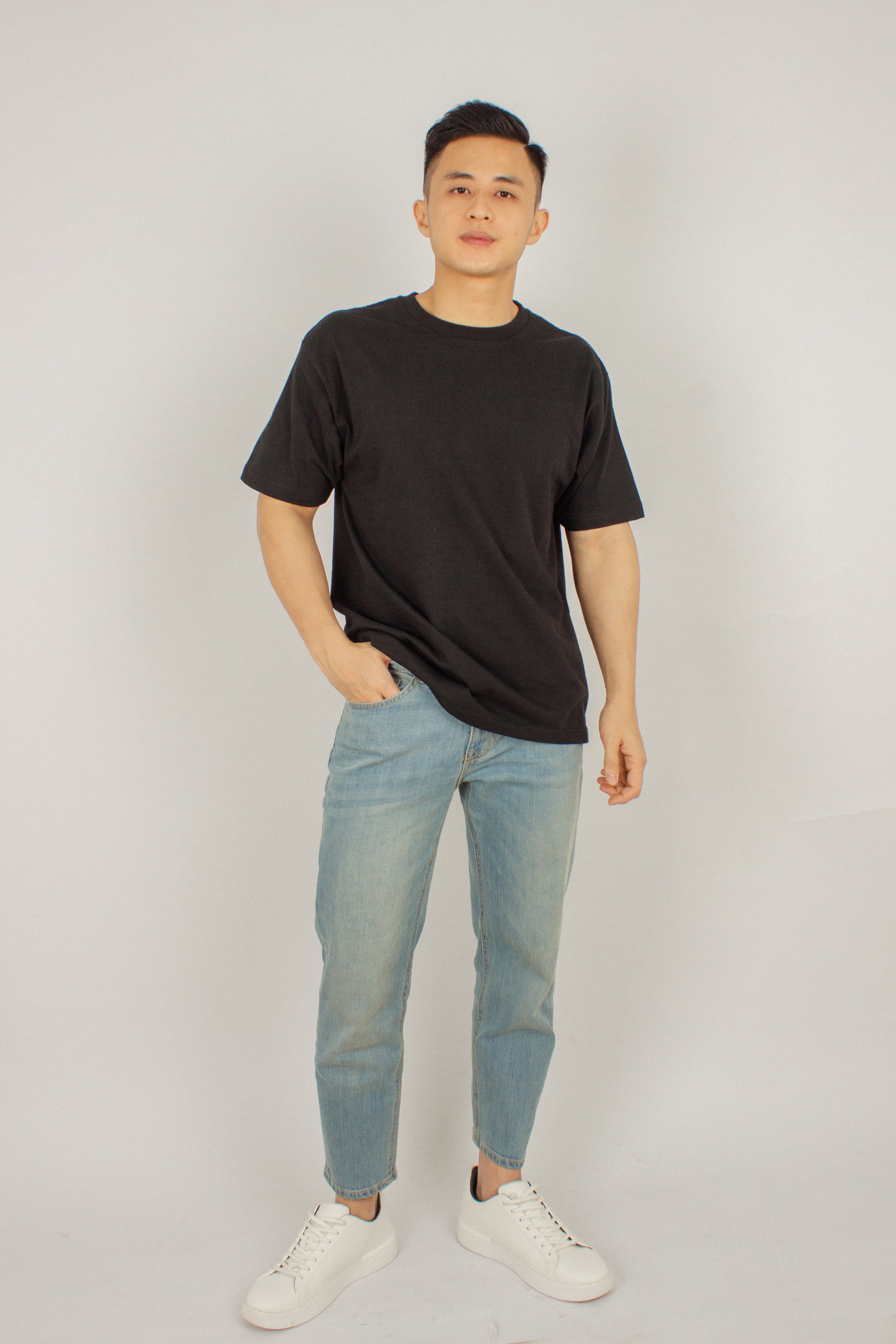 Japanese Heavyweight Basic Tee Unisex (Black)